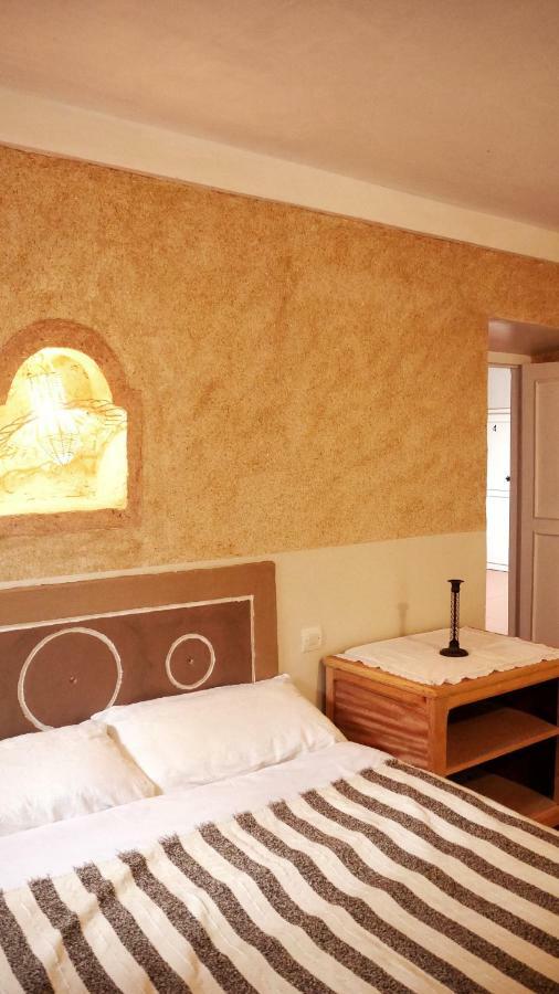 Hotel Monkey Fingers House By Fatima Mellal Tinghir Exterior foto